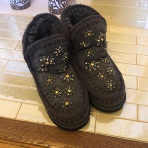 Mou grey boots